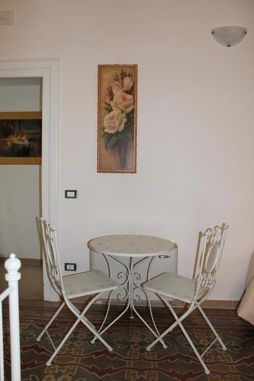 La Casa Bianca Hotel Monopoli Eksteriør billede