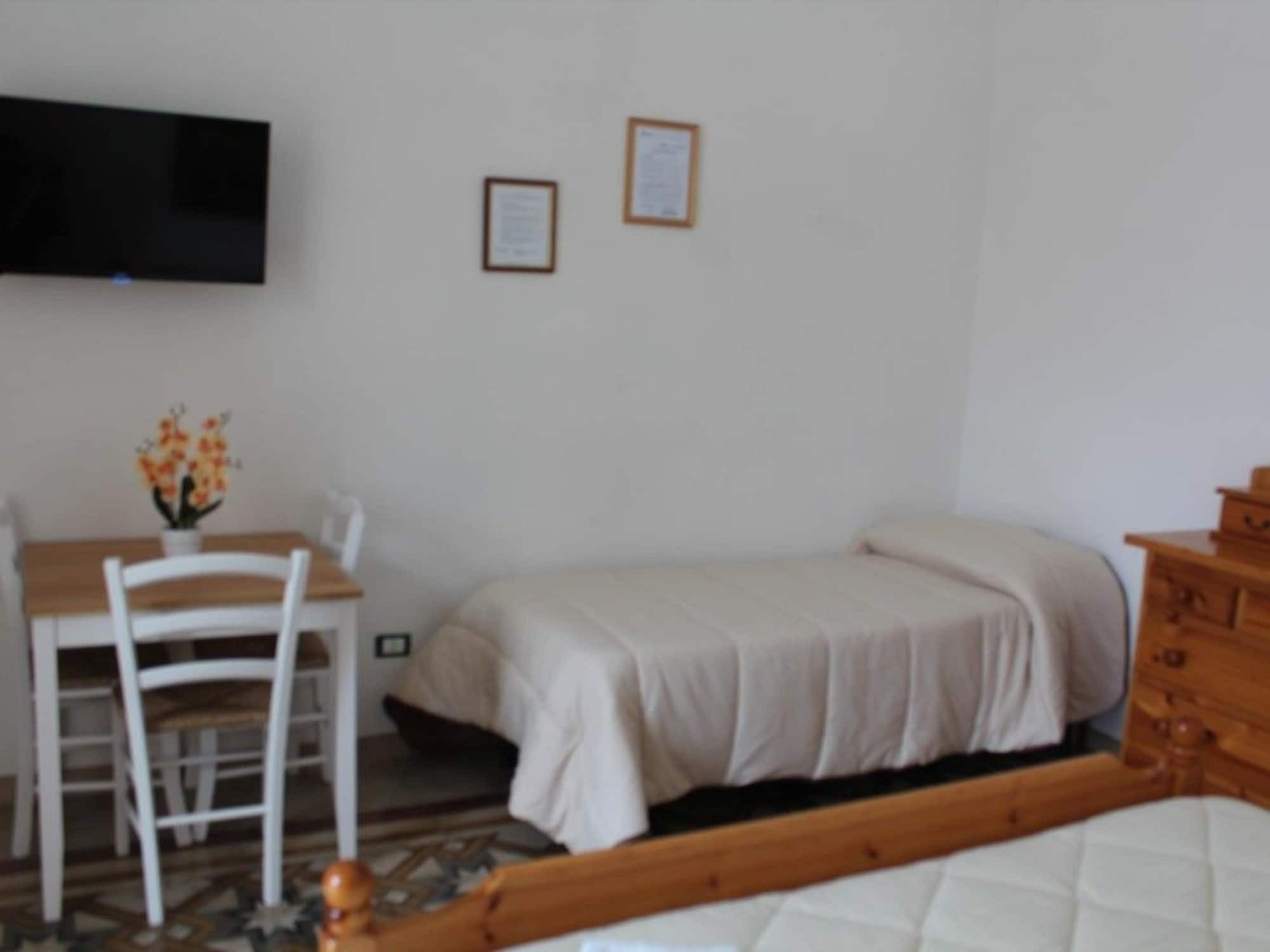 La Casa Bianca Hotel Monopoli Eksteriør billede