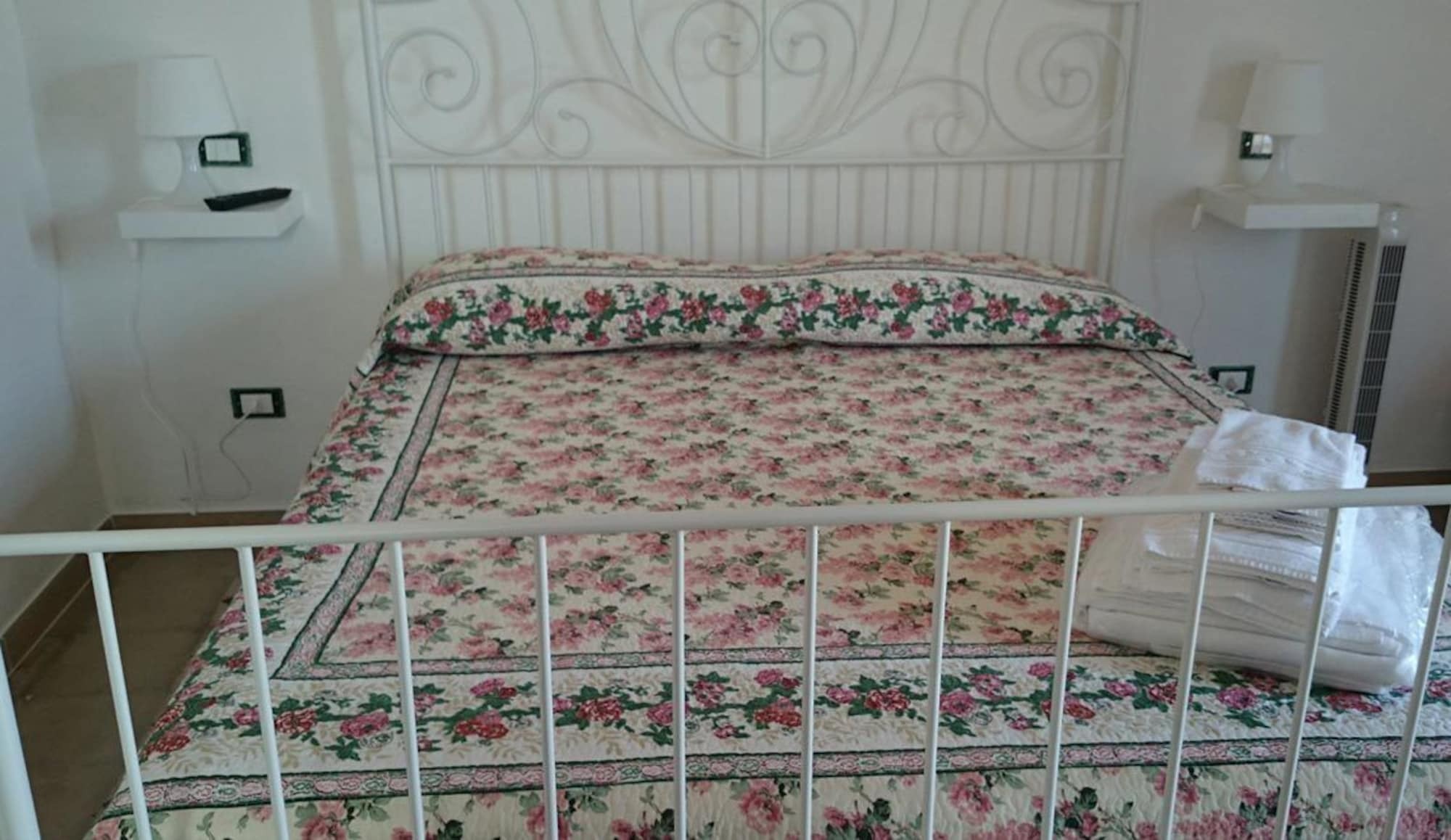 La Casa Bianca Hotel Monopoli Eksteriør billede